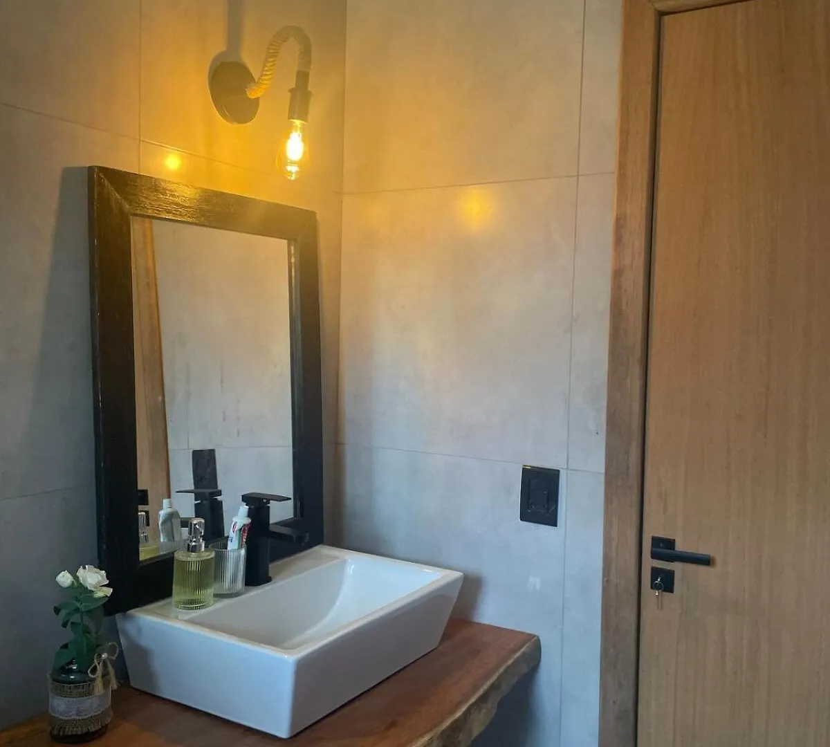 Garopaba Beach House 0*,